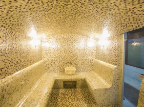 Отель Emerald Baku