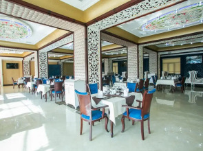 Отель Emerald Baku