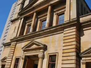 The Pipers Tryst Hotel