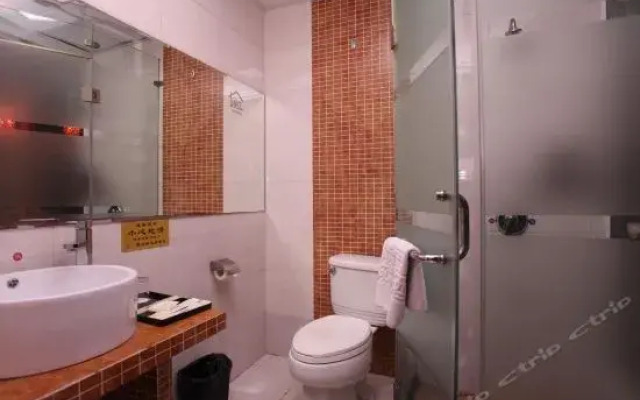 Jingcheng Home Land Hotel