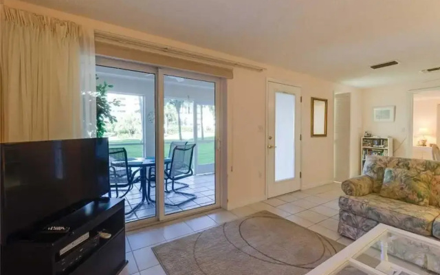 Bonita Beach 154E