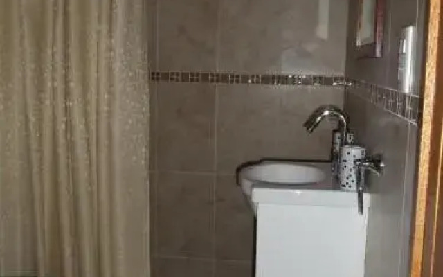 Dandy Suites