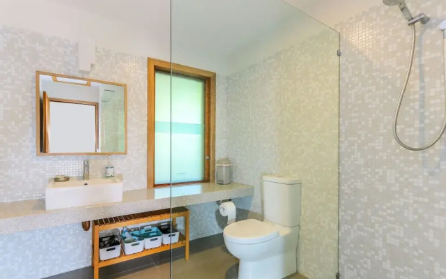 24 Lagoon Road Beach House