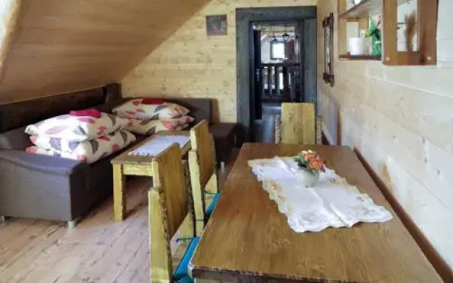 Koliba Bešeňovka