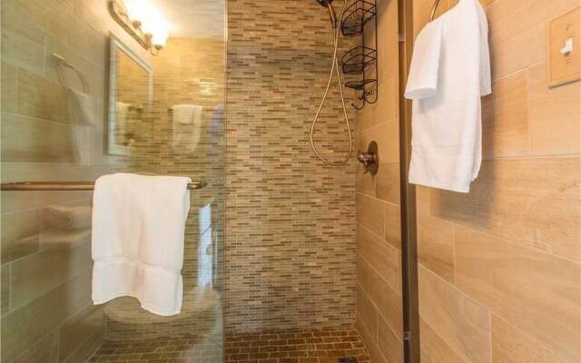 Seaside Beach & Racquet 4707