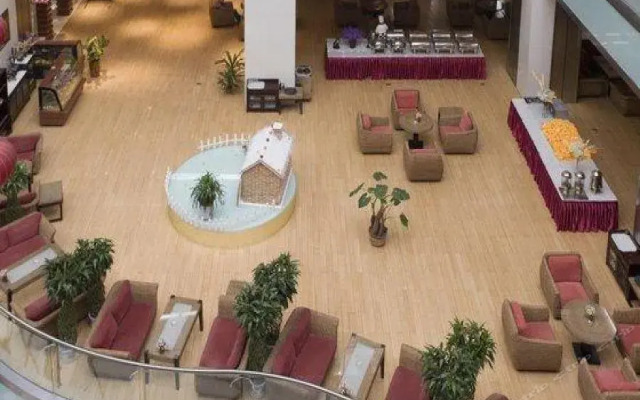 Imperial Garden GoldenJoy Hotel