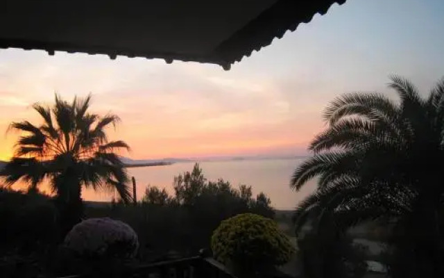 Pension Nikos