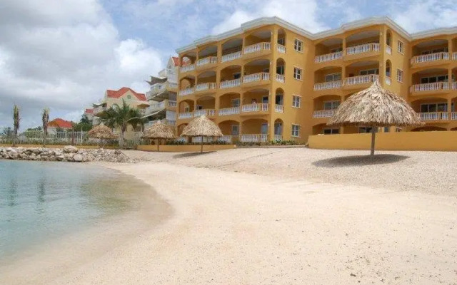 Strand Luxurious Condominiums
