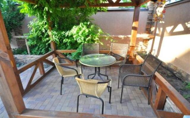 Khristophor Guest House