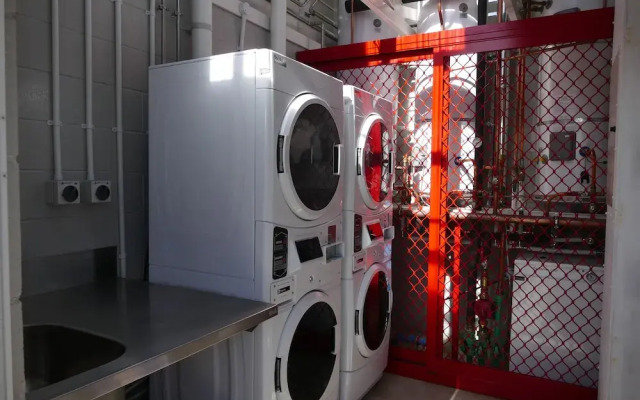 Little Wanganui Hotel