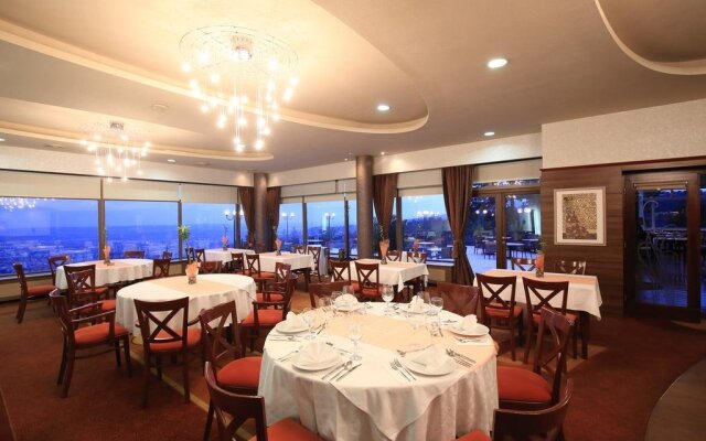 Art & Fit Hotel Kikelet