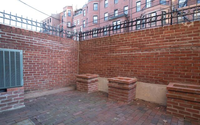 Classic 2BR in Back Bay by Sonder