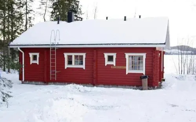 Large timber villa with splendid scenery and nature