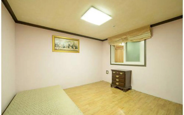 Ganghwa Haeran Gil150 Pension