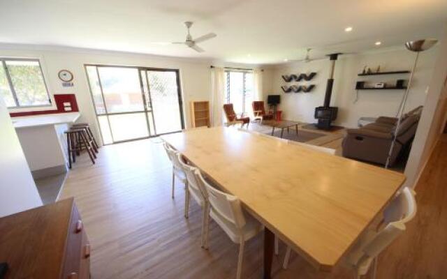 Barefoot Bungalow at Hat Head