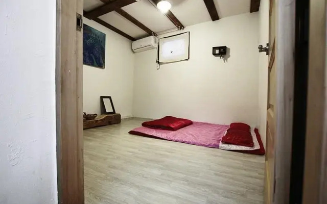 Hanok Guesthouse Punggeum