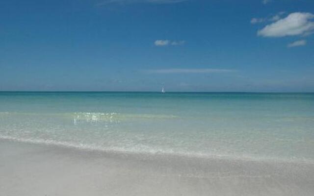 Seagrass Flats All Units by RedAwning