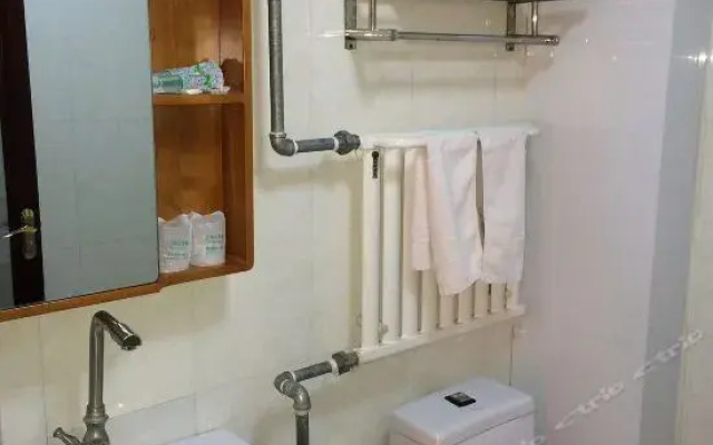Jingfeng Express Hotel