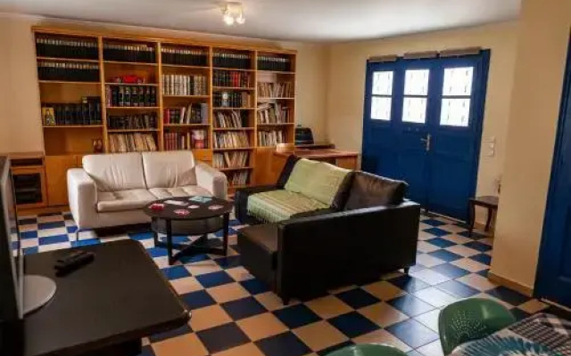 Theo's house in Chora!