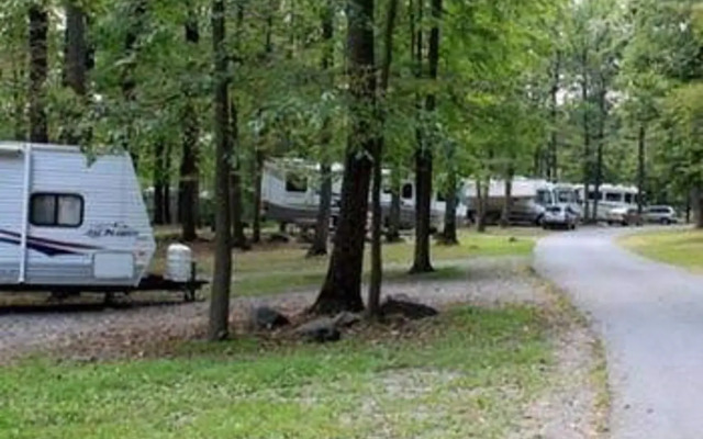 PA Dutch Country RV Resort - Caravan Park