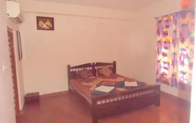 Hotel Sarovar