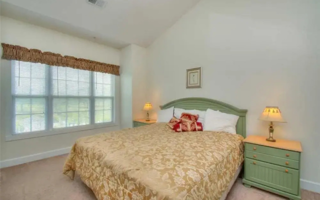 Magnolia North 302-4827