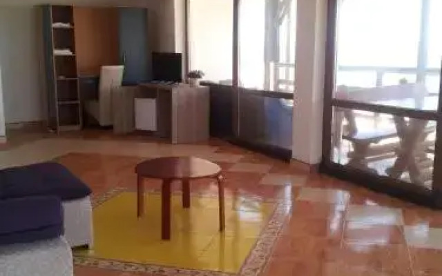 Hotel La John