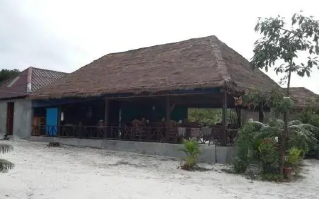 Leng Meng Beach Bungalow