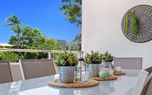 Sandy Point Road, 7A