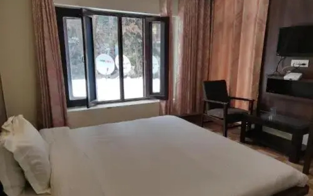 Hotel Blue Heaven