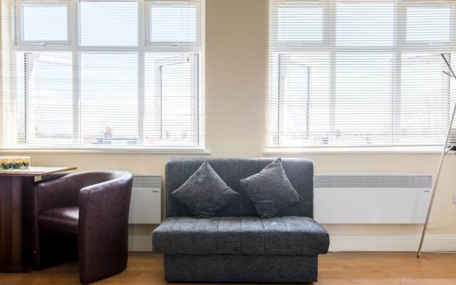 Beautiful Studio Flat in Harrow 42c