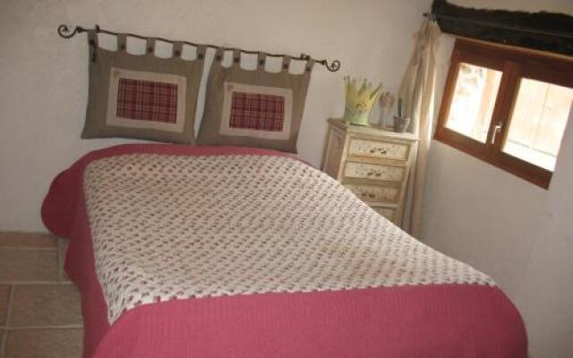 La Croix De Camargue