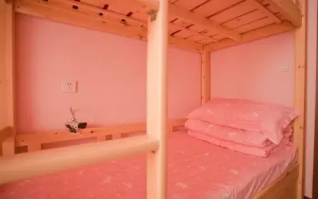 Lazy Bone International Hostel