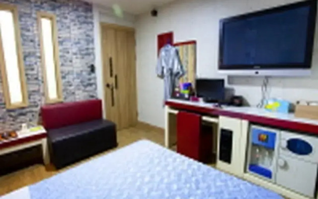 Goodstay Ritz Motel