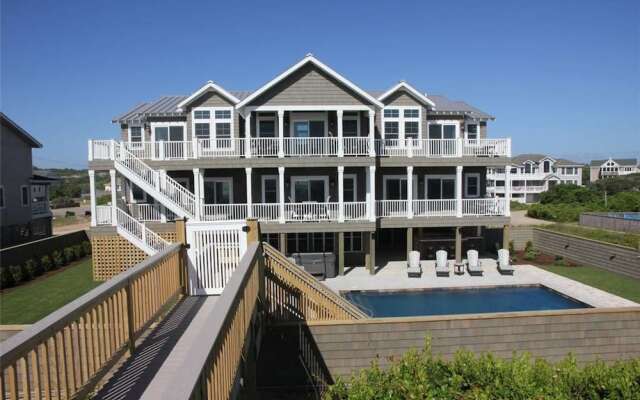 Cape Seaside - 7 Br Home