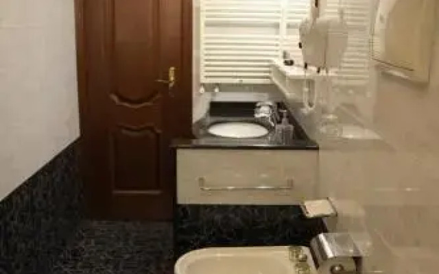 San Pietro Vatican Apartments