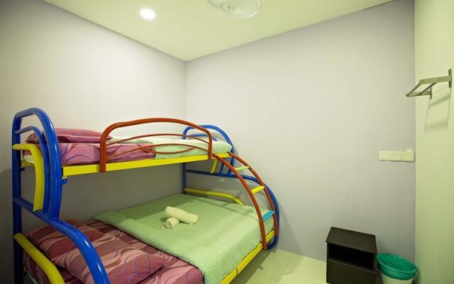 Summer Suite Bernice Dormitory