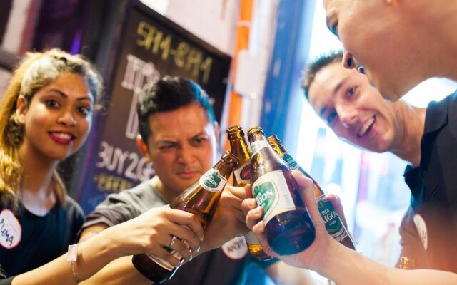 Christinas Saigon - Beattys City Oasis