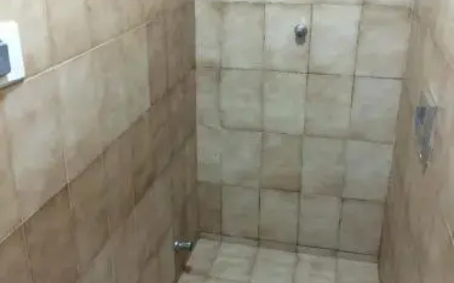 Pousada Familiar 25 De Março