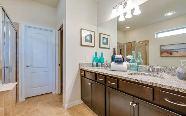 Windsor at Westside - 1752 Lima Avenue