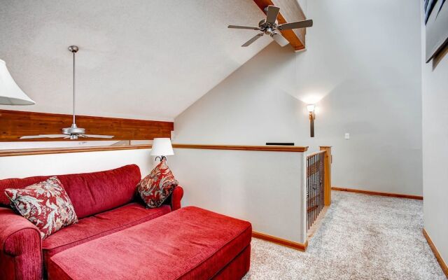 Jenna's Gem by RedAwning