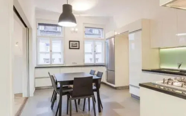 Perfect Days Apartments Karlin