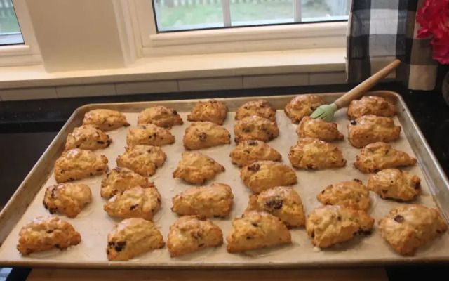 Allen Harbor Breeze Inn & Gardens