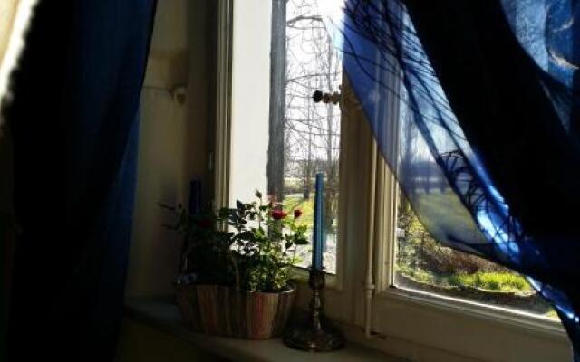 White Lady Bed and Breakfast