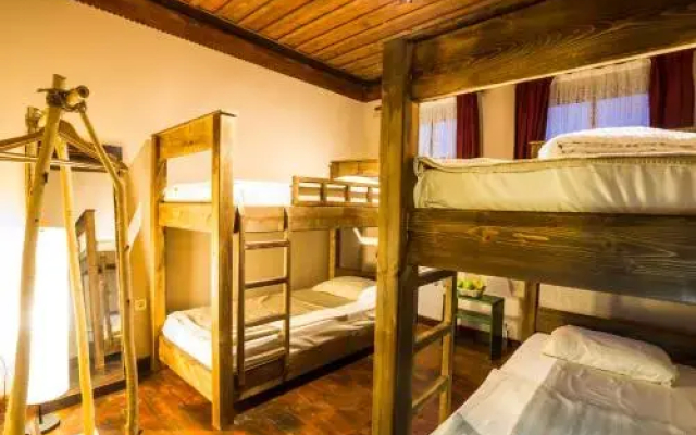 Hadji Amina Villa with Car Rental