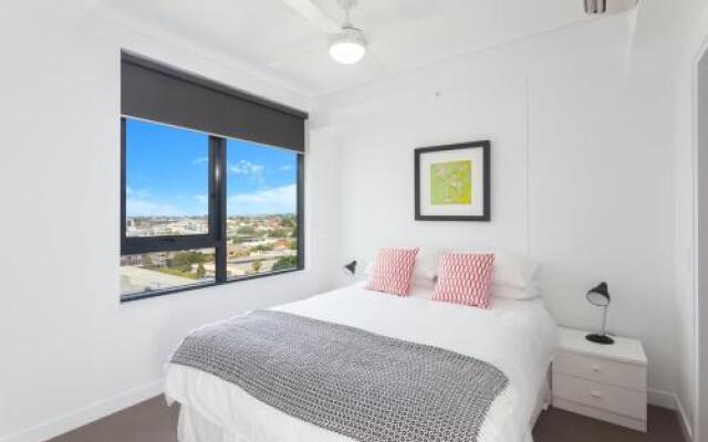Keeping Cool on Connor - Executive 2BR Fortitude Valley apartment with pool and views – Guest Rooms – Brisbane