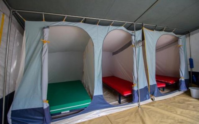 Easyatent Bungalow tent Polari