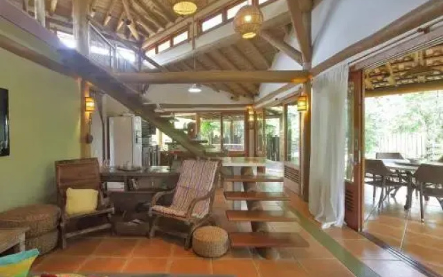 Charmosa Casa Itamambuca