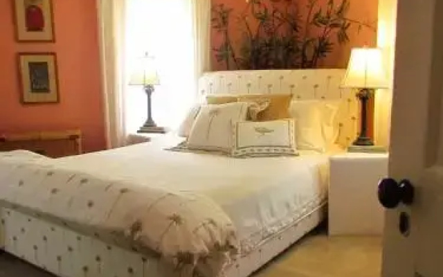 Lorraine Parish Bedroom Suites