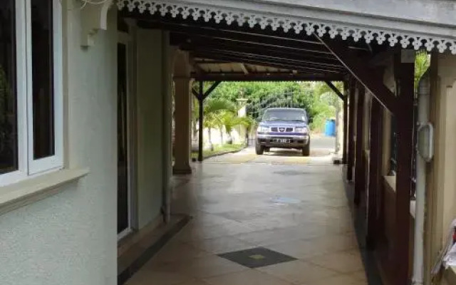 Beau seaside villa